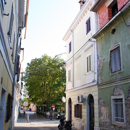 Park Apartments Izola Luaran gambar
