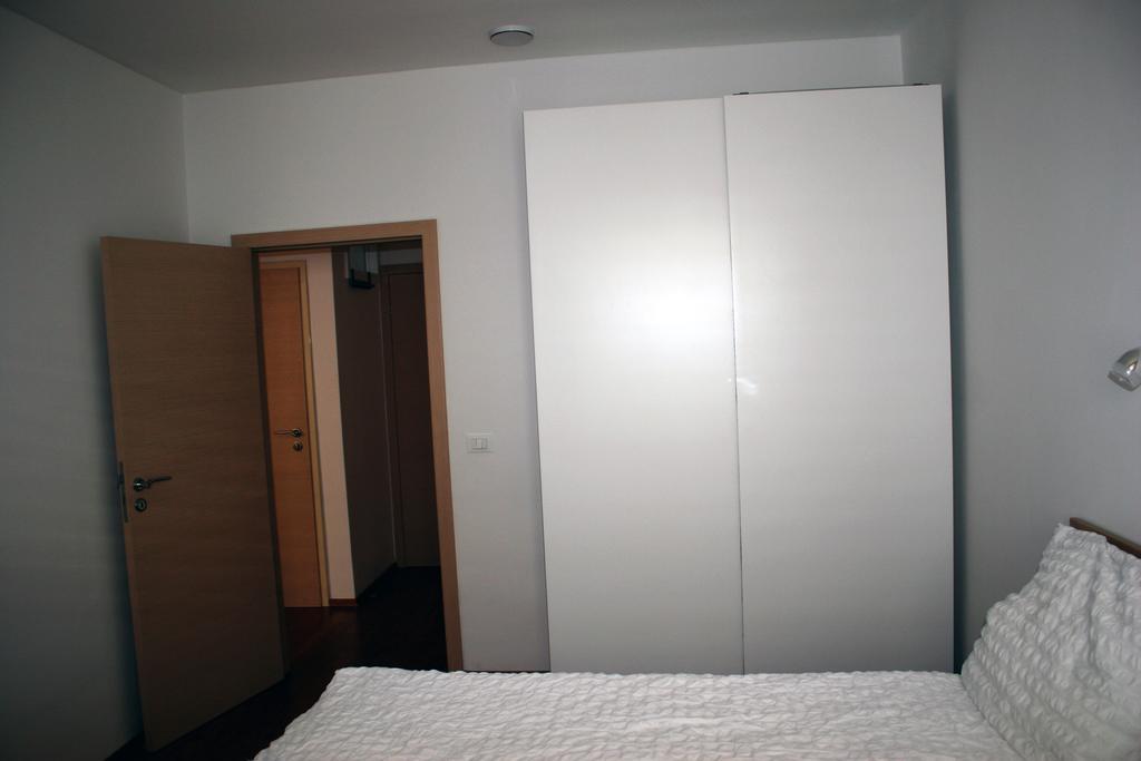 Park Apartments Izola Luaran gambar