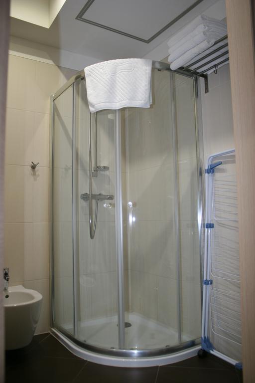 Park Apartments Izola Luaran gambar